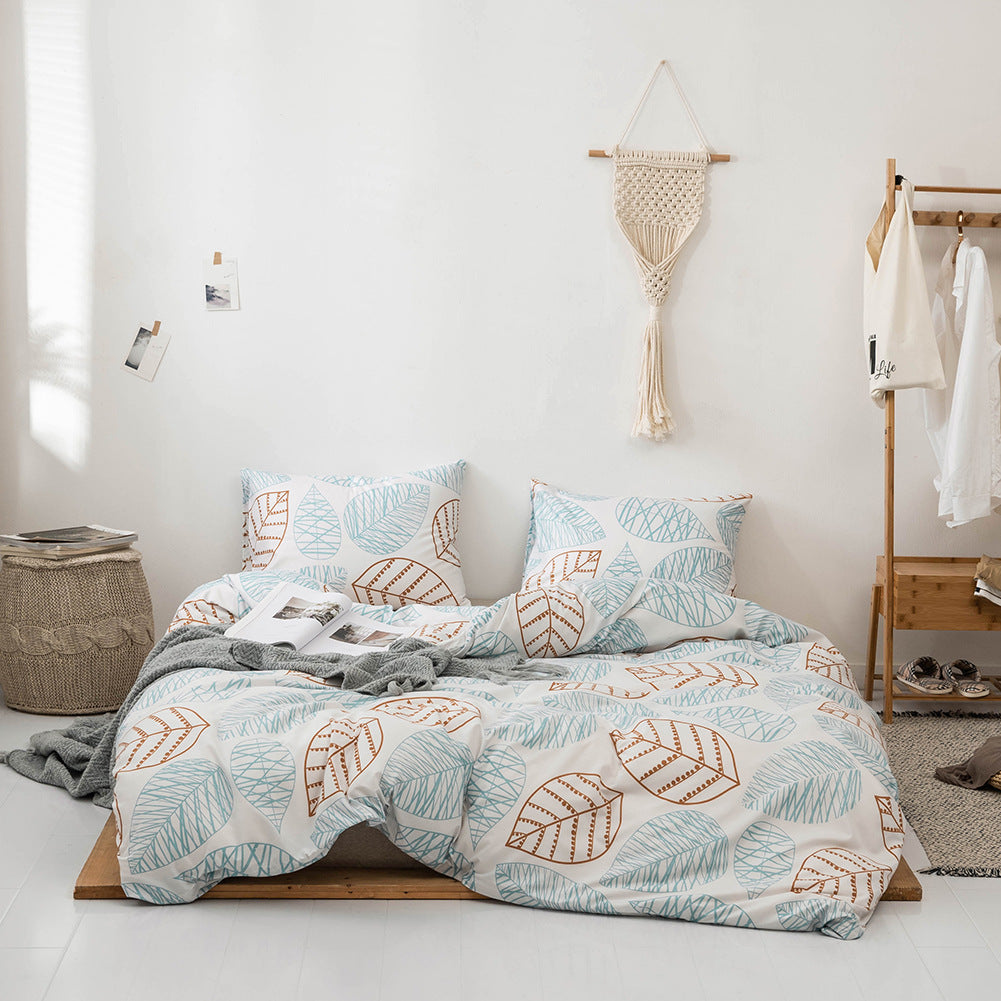 3-piece bedding set. Modern Print Bedding Set: Duvet Cover and Pillowcases.