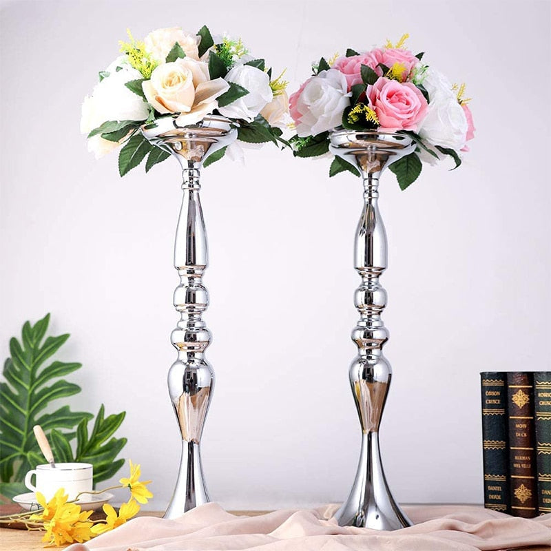 Centre de table pour réception. Centerpiece Flower Candle Holders Wedding Party Decoration.