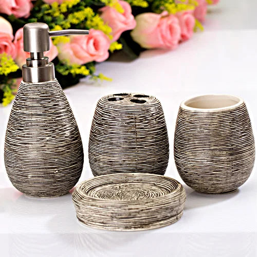 Set pour salle de bain, 4Pcs en céramique. Bathroom Ceramic Set.