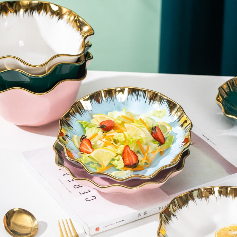 Plat luxueux en céramique. Ceramics Vegetable Fruit Salad Bowls And Plates.