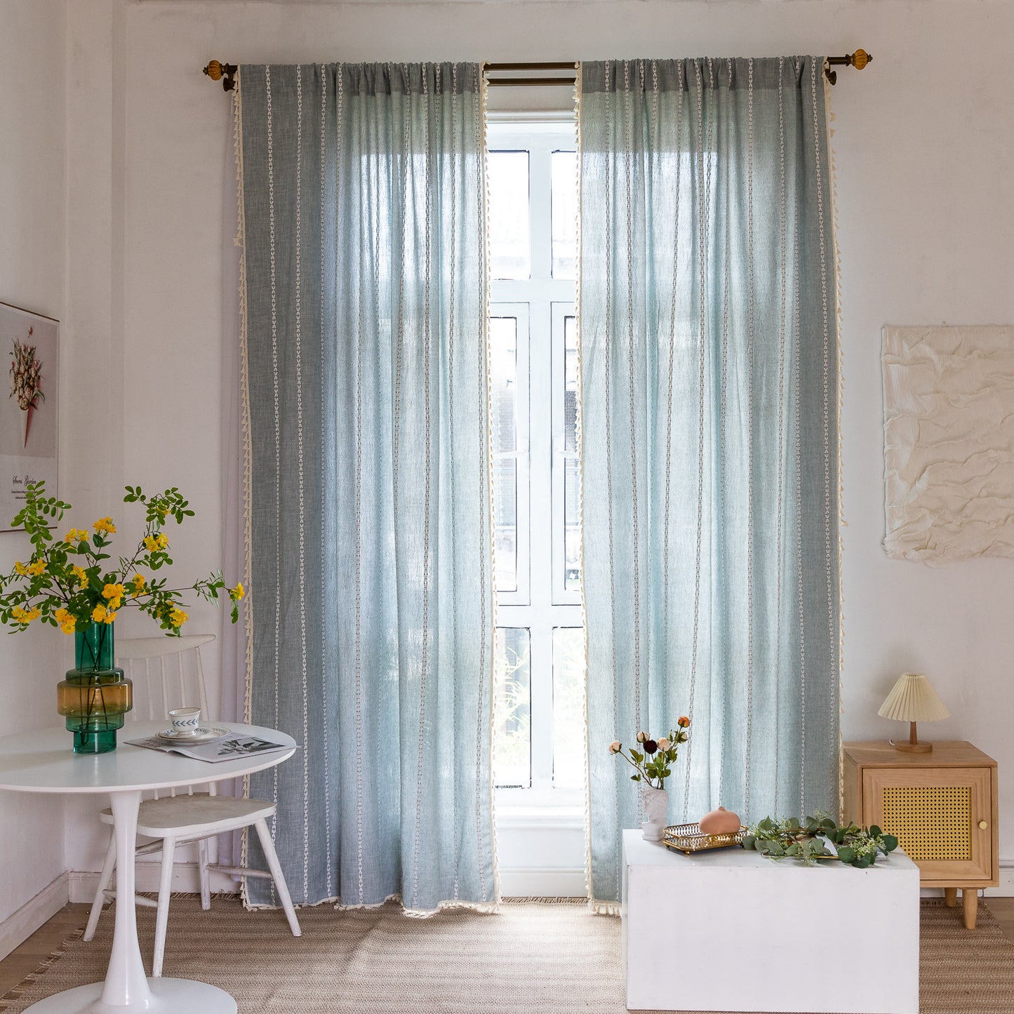 Rideau léger brodé avec ponpons,style bohémien pour chambre ou salon. Striped Window Curtains With Tassel Living Room Bedroom