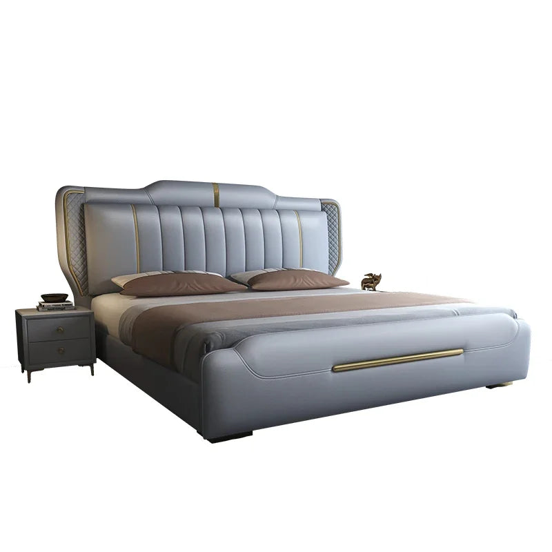 Lit Italien de luxe avec sommier en lattes et 2 tables de chevets, 180x200cm.