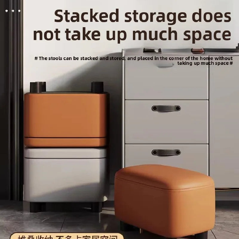 Pouf avec rangement pour salon ou chambre de dimensions 32x25x22cm.