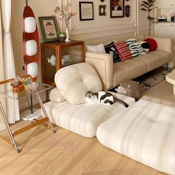 Sofa extensible pour plus de confort.