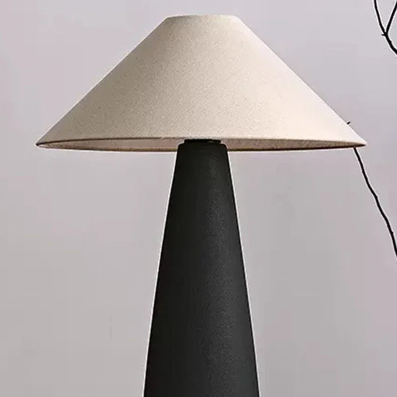 Grande lampe moderne de luxe de Stehlampe HBFL, style minimaliste.