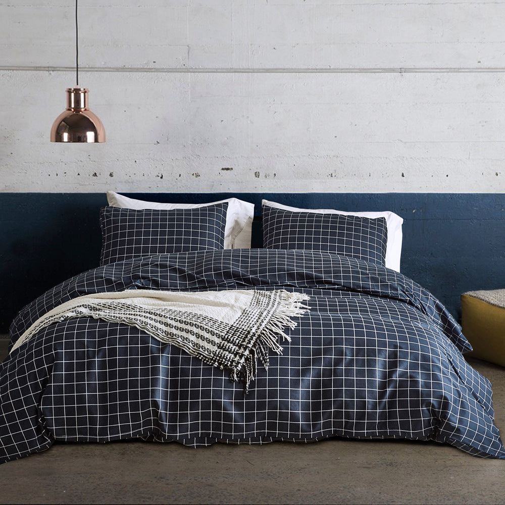 3-piece bedding set. Modern Print Bedding Set: Duvet Cover and Pillowcases.