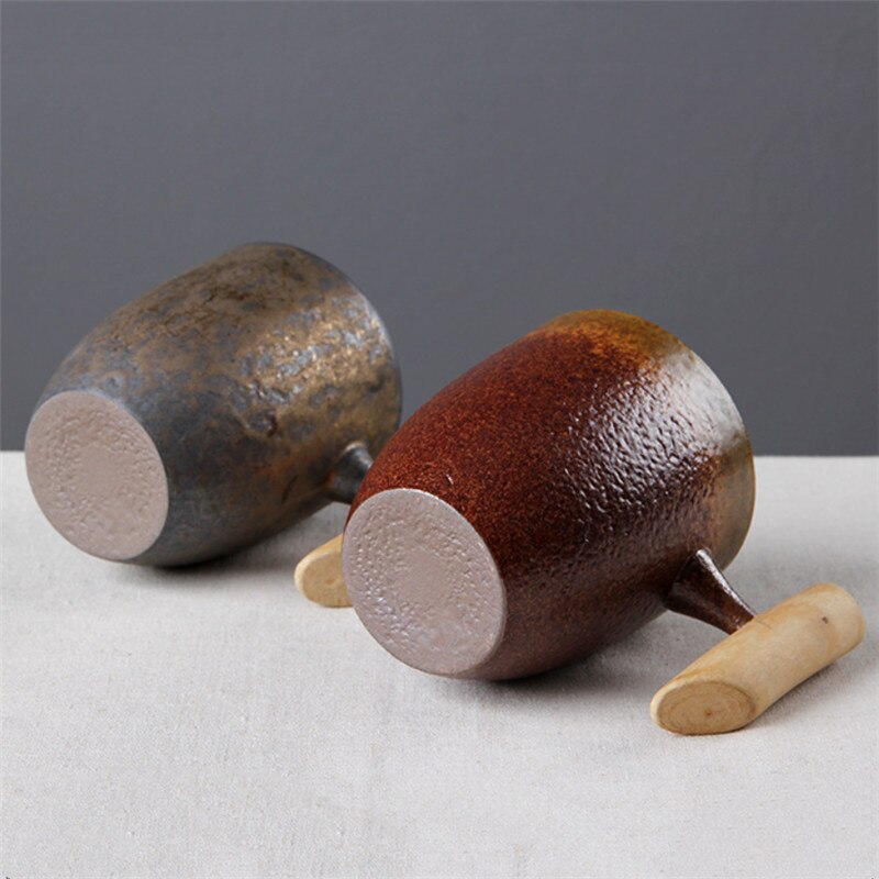 Tasse en céramique de style japonnais ancien. Japanese-Style Vintage Ceramic Coffee Mug