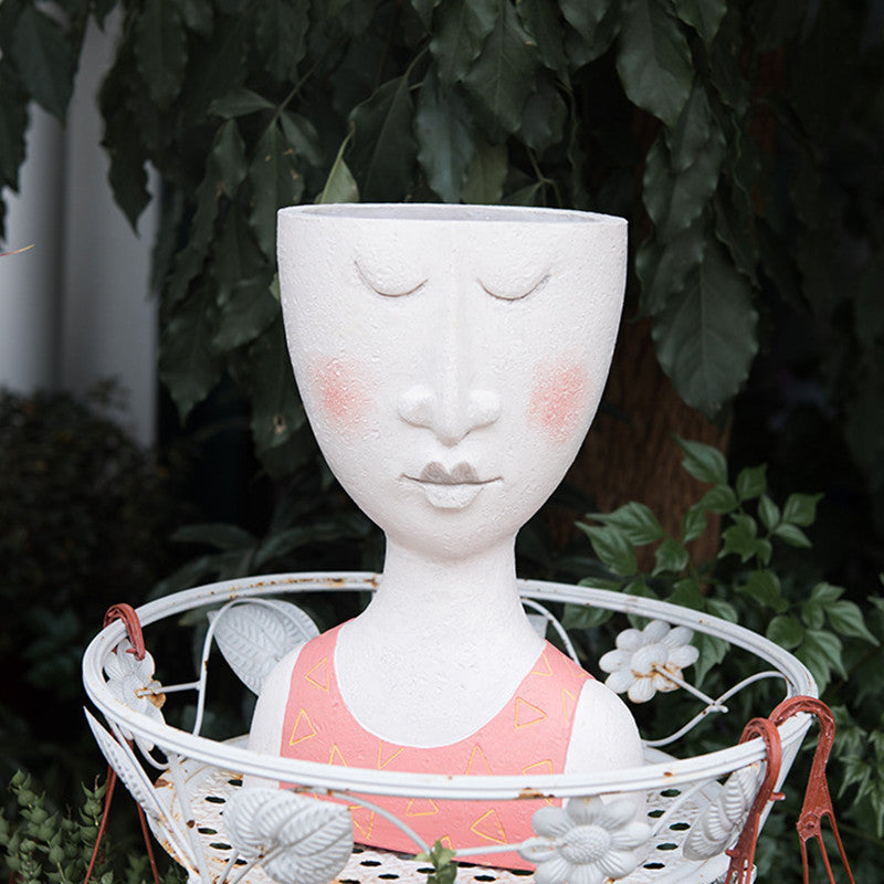Vase en résine, visage portrait pour intérieur ou extérieur. Portrait Flower Pot Vase Sculpture Resin Human Face.